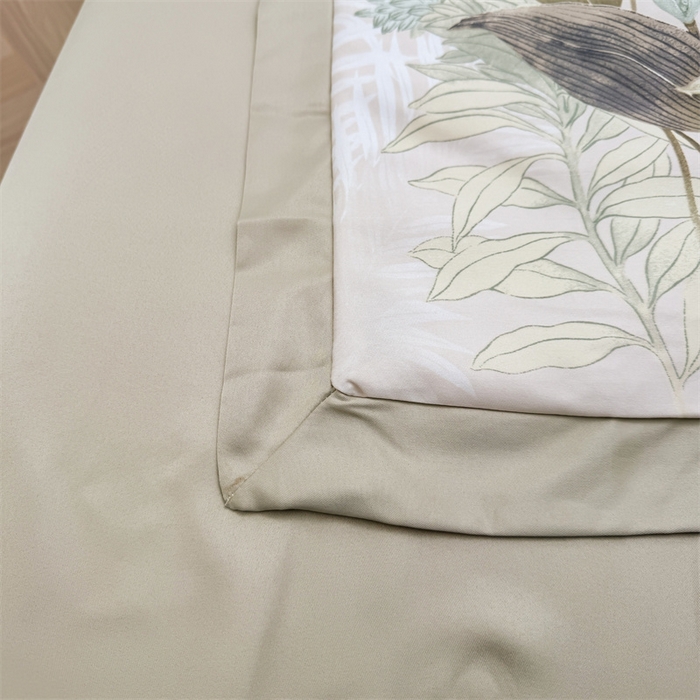 91家纺网 家纺一手货源 找家纺 满羽家纺 2024热款冰丝绸冰豆豆被夏被四件套凉感空调被 花艺满园-浅咖