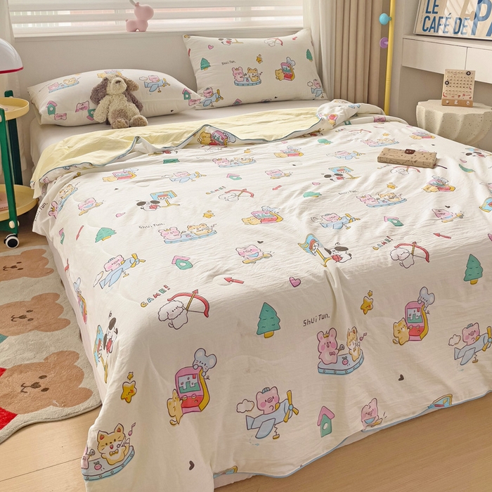 91家纺网 家纺一手货源 找家纺 海岛哥哥 2024新款水洗双层纱超柔单夏被嵌绳款 欢乐园