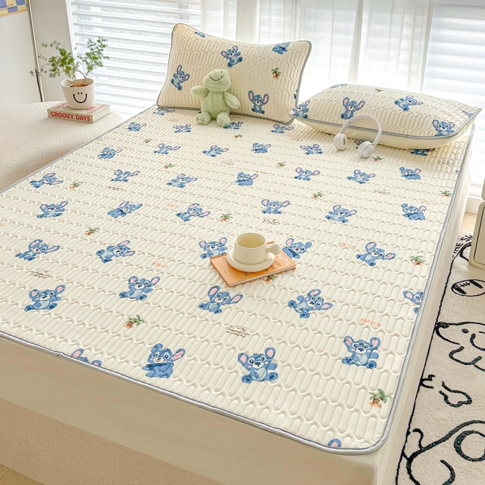 91家纺网 家纺一手货源 找家纺 贝扬思家纺 2024新款BYS凉感丝乳胶凉席 小怪物