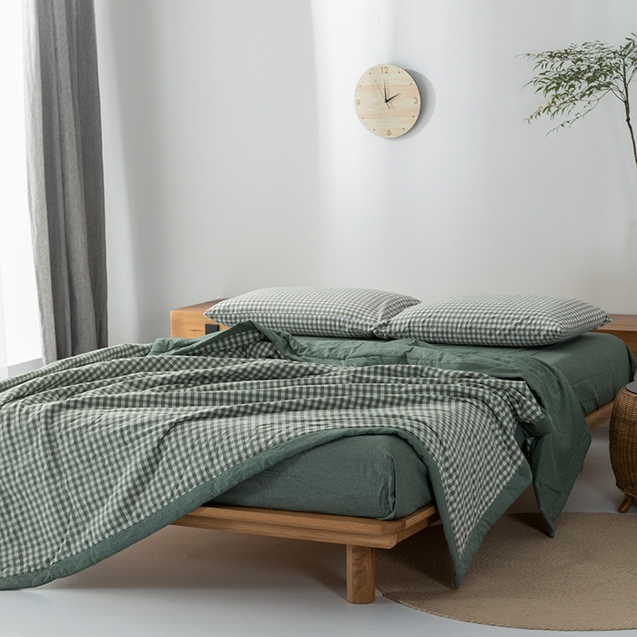 91家纺网 家纺一手货源 找家纺 棉邦 2024新款全棉水洗棉色织夏被四件套 草绿小格