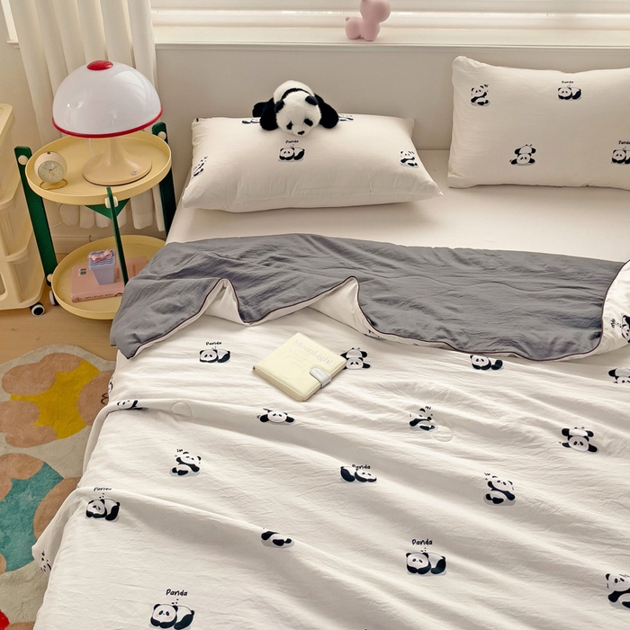 91家纺网 家纺一手货源 找家纺 海岛哥哥 2024新款水洗双层纱超柔单夏被嵌绳款 小熊宝宝