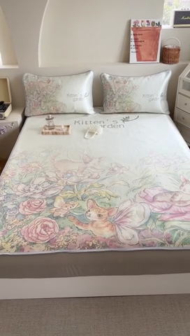 91家纺网 家纺一手货源 找家纺 萝莉家纺 2024新款大版冰丝凉席床席床笠款 小猫咪的花园-床笠款