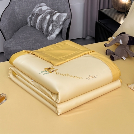 91家纺网 家纺一手货源 找家纺 （总）兄弟坊 2025新款莱赛尔兰精天丝刺绣夏被四件套