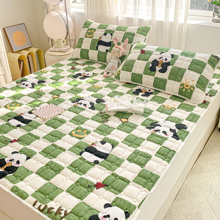 91家纺网 家纺一手货源 找家纺 萌飞2024新款全棉新疆棉花夹棉床垫加厚床褥垫被三件套印花 安逸胖达