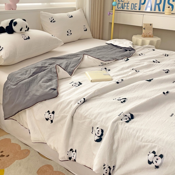 91家纺网 家纺一手货源 找家纺 海岛哥哥 2024新款水洗双层纱超柔单夏被嵌绳款 小熊宝宝