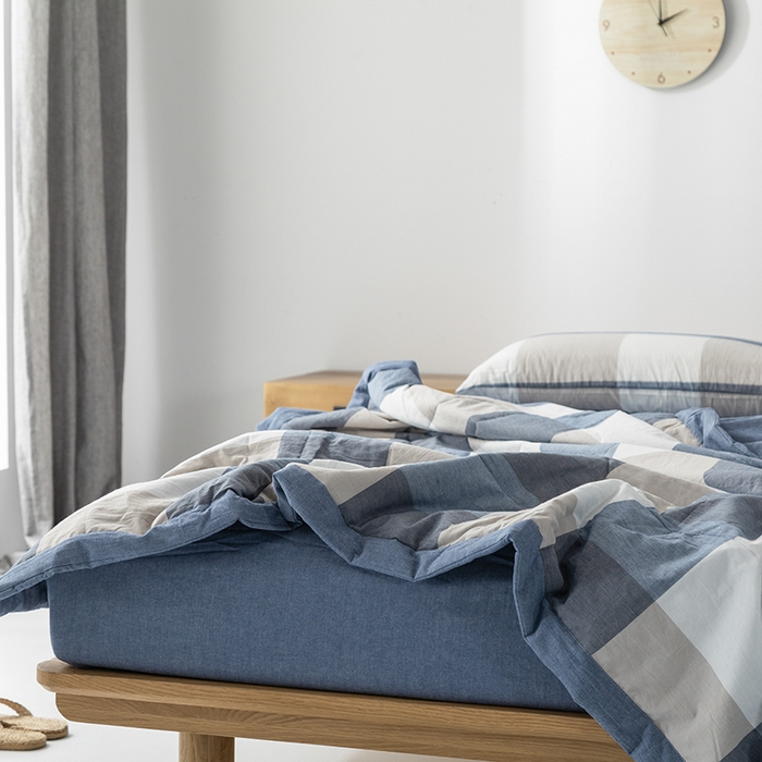 91家纺网 家纺一手货源 找家纺 棉邦 2024新款全棉水洗棉色织夏被四件套 蓝白大格