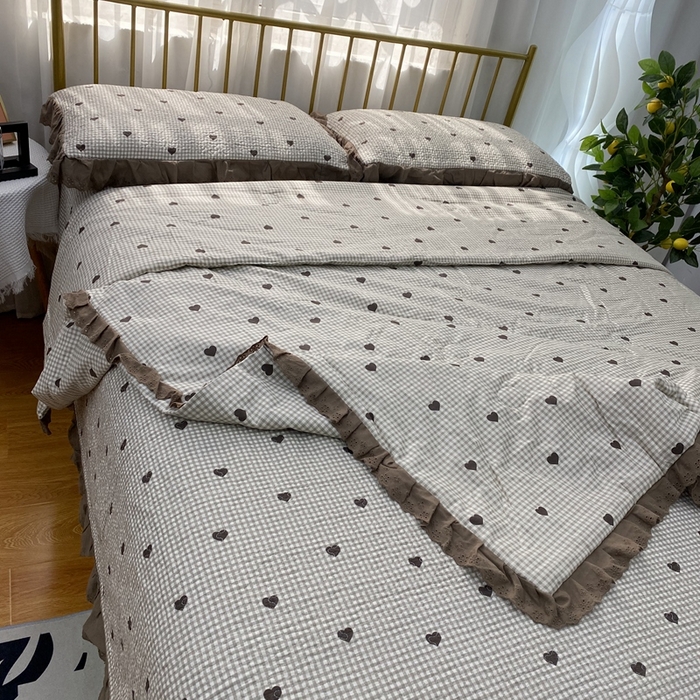 91家纺网 家纺一手货源 找家纺 暖居 2024新款直播全棉夹棉床盖夏被三件套夏凉被 爱心小格子