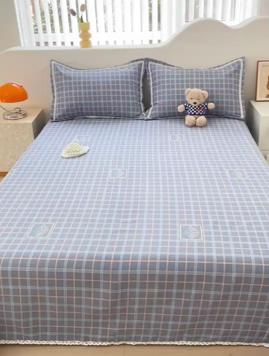 91家纺网 家纺一手货源 找家纺 宜家坊 2024新款鱼骨棉老粗布凉席花边款床单三件套 格韵-灰