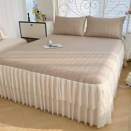 91家纺网 家纺一手货源 找家纺 （总）灰鲸 2025新款A类舒适凉豆豆华夫格床裙款凉席