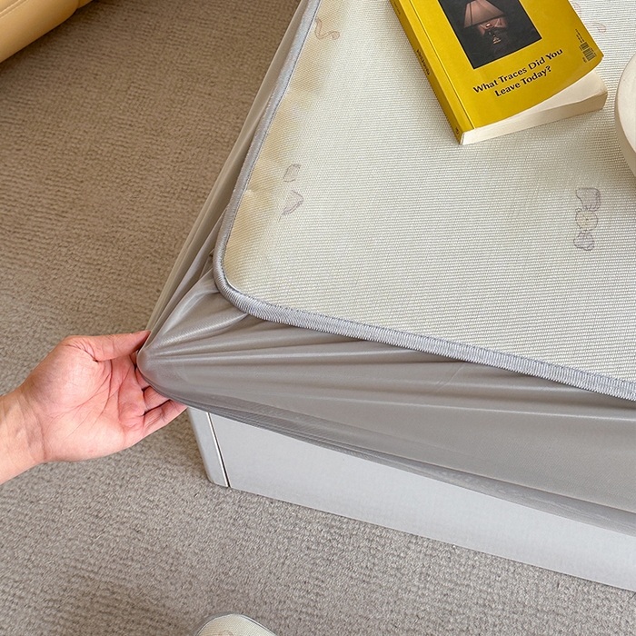 91家纺网 家纺一手货源 找家纺 萝莉家纺 2024新款大版冰丝凉席床席床笠款 我和我的玩具小熊们-床笠款