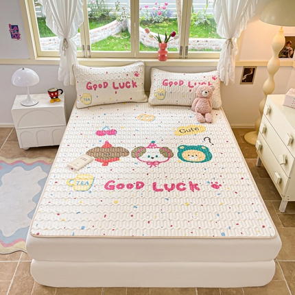 91家纺网 家纺一手货源 找家纺 喜梦缘 2025新款0.5大版卡通乳胶凉席三件套 动物乐园