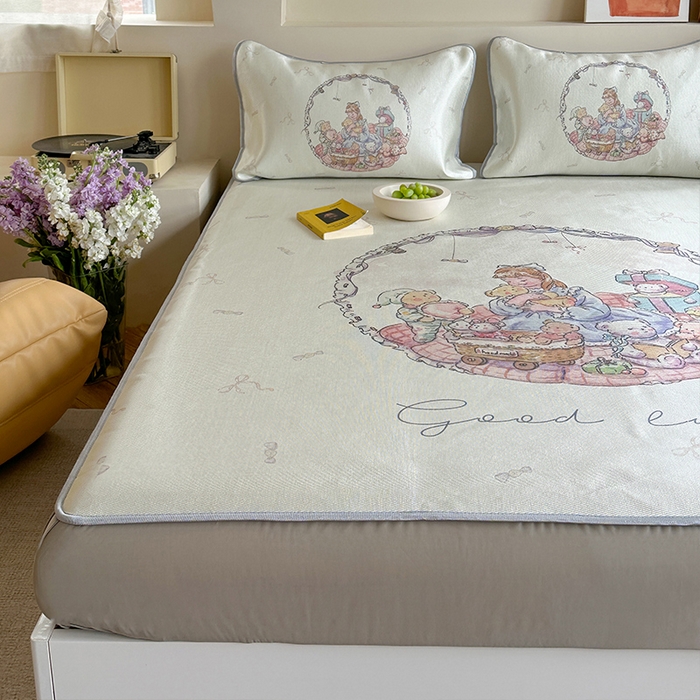 91家纺网 家纺一手货源 找家纺 萝莉家纺 2024新款大版冰丝凉席床席床笠款 我和我的玩具小熊们-床笠款