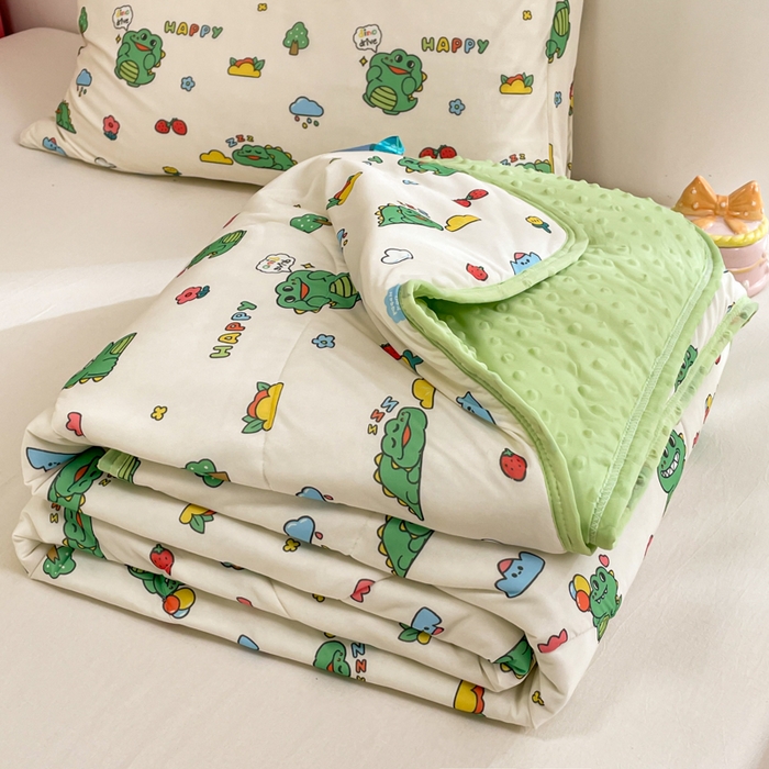 91家纺网 家纺一手货源 找家纺 美梦里 2024新款凉豆豆夏被空调被印花卡通库洛米夏凉被子 呆萌恐龙
