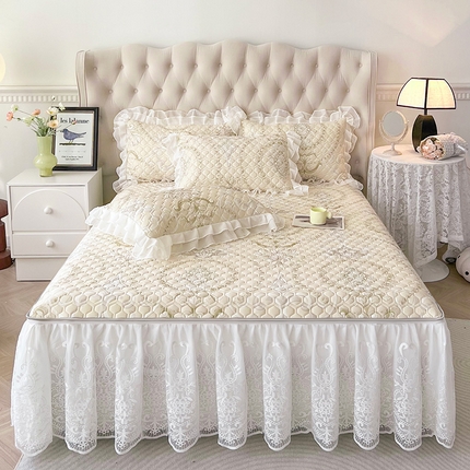 91家纺网 家纺一手货源 找家纺 （总）虹星家纺 2024新款凉感丝印花可拆床裙套件-三件套