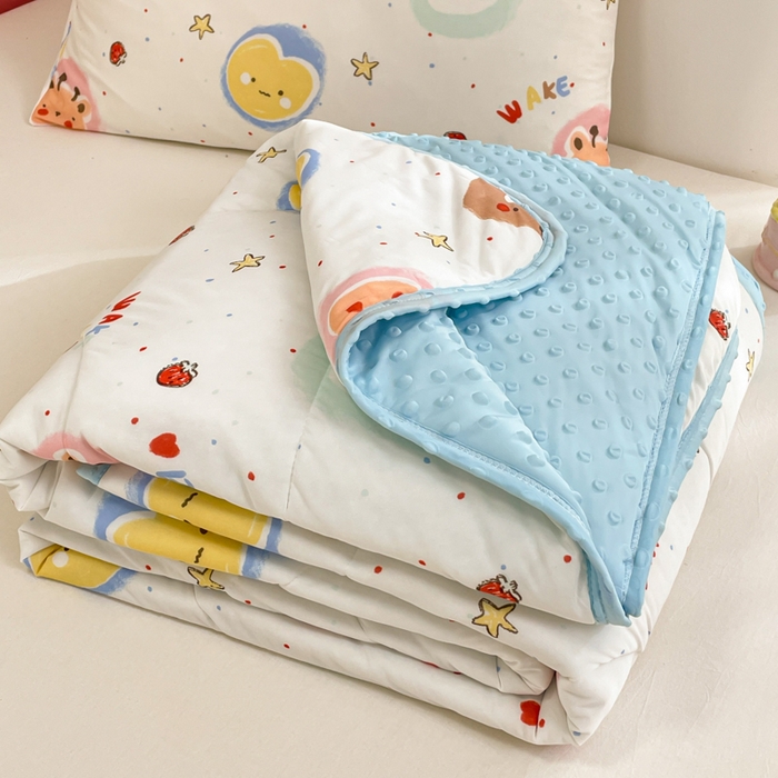 91家纺网 家纺一手货源 找家纺 美梦里 2024新款凉豆豆夏被空调被印花卡通库洛米夏凉被子 泡泡世界