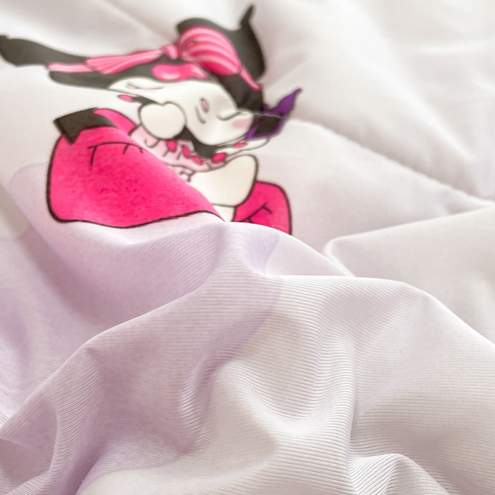 91家纺网 家纺一手货源 找家纺 美梦里 2024新款凉豆豆夏被空调被印花卡通库洛米夏凉被子 甜心库洛米