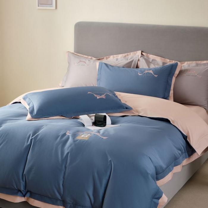 91家纺网 家纺一手货源 找家纺 LADY COCO 2024新款全棉翻盖式三边拉链四件套-东方好棉香水瓶系列 宁静蓝