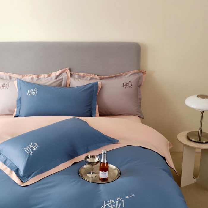 91家纺网 家纺一手货源 找家纺 LADY COCO 2024新款全棉翻盖式三边拉链四件套-东方好棉懒福系列 宁静蓝