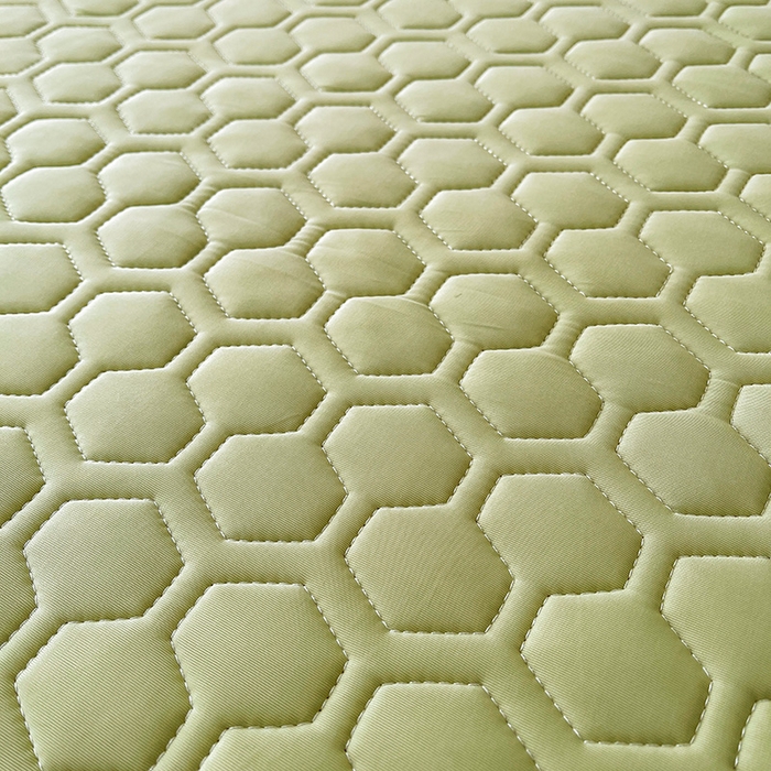 91家纺网 家纺一手货源 找家纺 虹星家纺 2024新款凉感丝印花可拆床裙套件-三件套 初禾绿