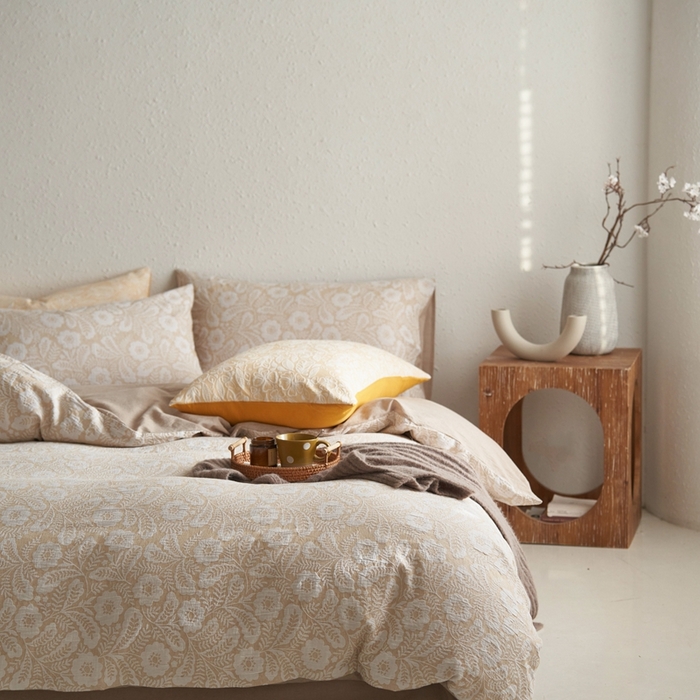 91家纺网 家纺一手货源 找家纺 （总）安莱生活 2025新款凤尾花语色织双层纱大提花基础款四件套