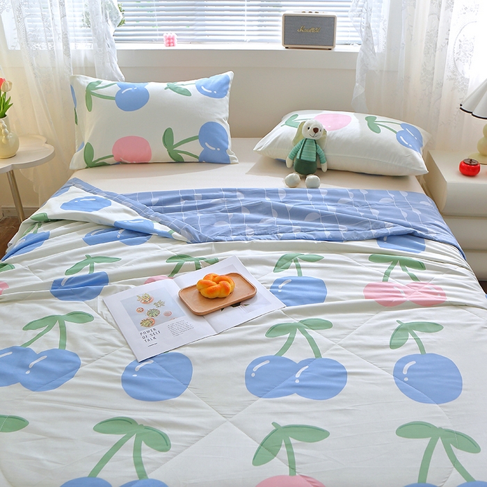 91家纺网 家纺一手货源 找家纺 金柚子2024新款全棉印花夏凉被 樱桃汁