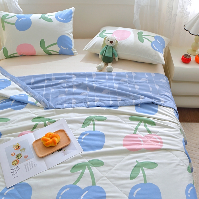 91家纺网 家纺一手货源 找家纺 金柚子2024新款全棉印花夏凉被 樱桃汁