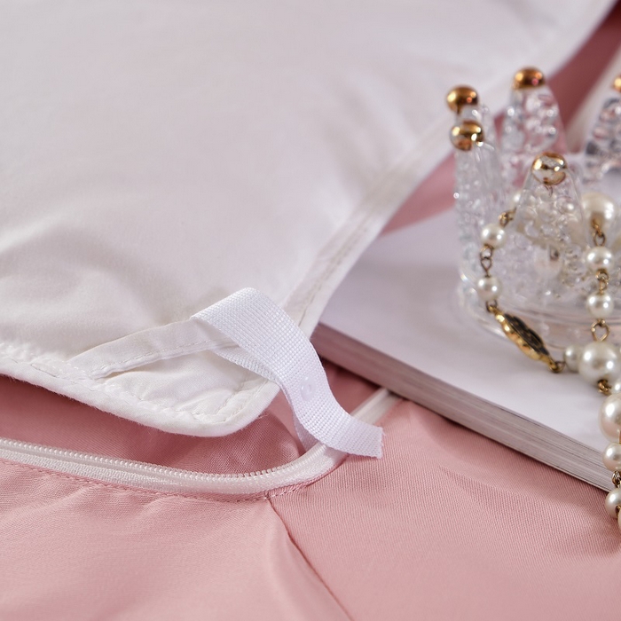 91家纺网 家纺一手货源 找家纺 LADY COCO 2024新款全棉翻盖式三边拉链四件套-东方好棉冠军熊系列 粉色