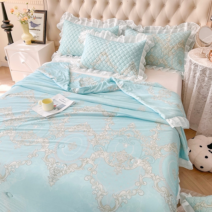 91家纺网 家纺一手货源 找家纺 虹星家纺 2024新款凉感丝印花可拆床裙套件-夏被凉席四件套 罗马之恋