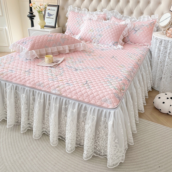 91家纺网 家纺一手货源 找家纺 虹星家纺 2024新款凉感丝印花可拆床裙套件-三件套 叶语浪漫