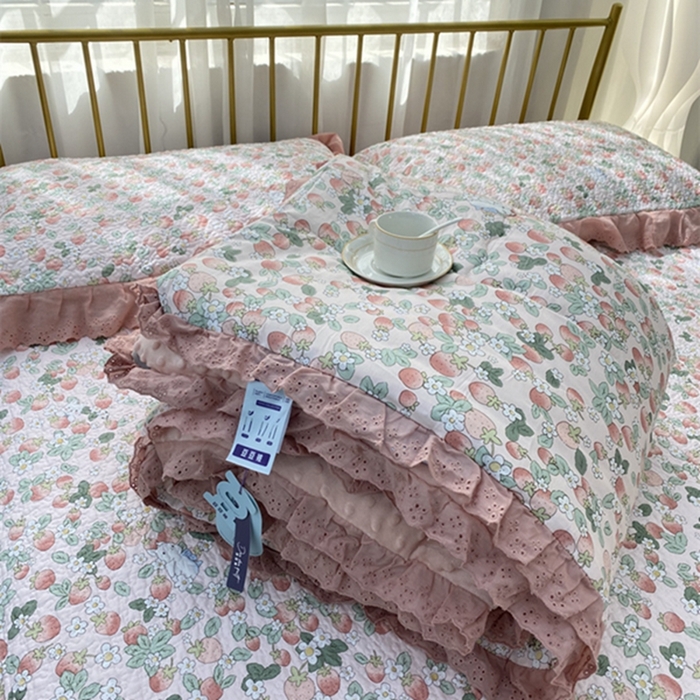 91家纺网 家纺一手货源 找家纺 暖居 2024新款豆豆被四件套 草莓多多