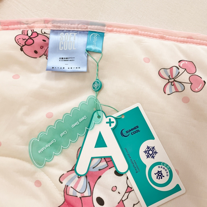 91家纺网 家纺一手货源 找家纺 美梦里 2024新款凉豆豆夏被空调被印花卡通库洛米夏凉被子 甜心美乐蒂