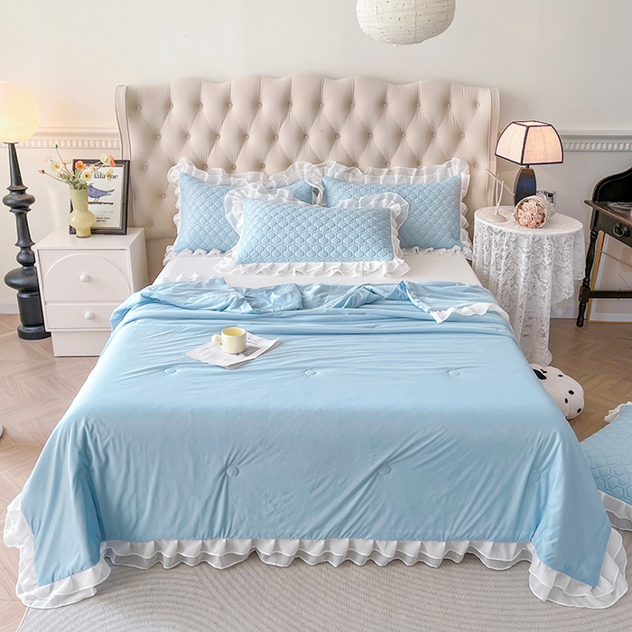 91家纺网 家纺一手货源 找家纺 虹星家纺 2024新款凉感丝印花可拆床裙套件-夏被凉席四件套 天空蓝