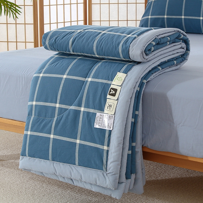 91家纺网 家纺一手货源 找家纺 迪乐妮家居 2024新款色织全棉夏被四件套 海蓝格