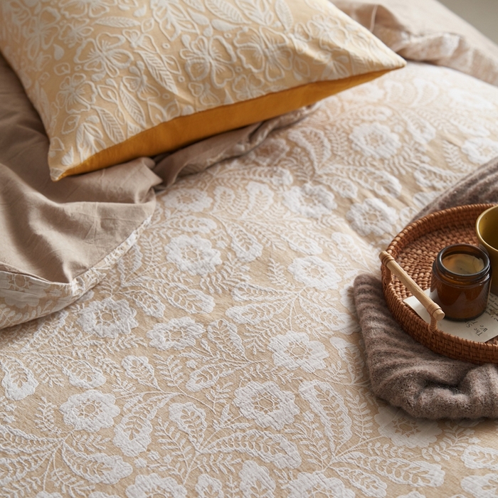 91家纺网 家纺一手货源 找家纺 （总）安莱生活 2025新款凤尾花语色织双层纱大提花基础款四件套