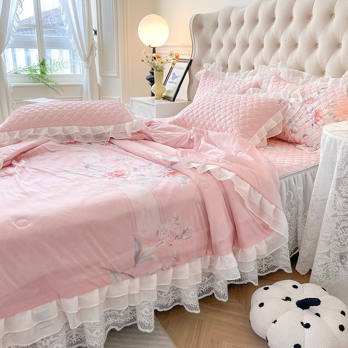 91家纺网 家纺一手货源 找家纺 虹星家纺 2024新款凉感丝印花可拆床裙套件-夏被凉席四件套 静悠香阁