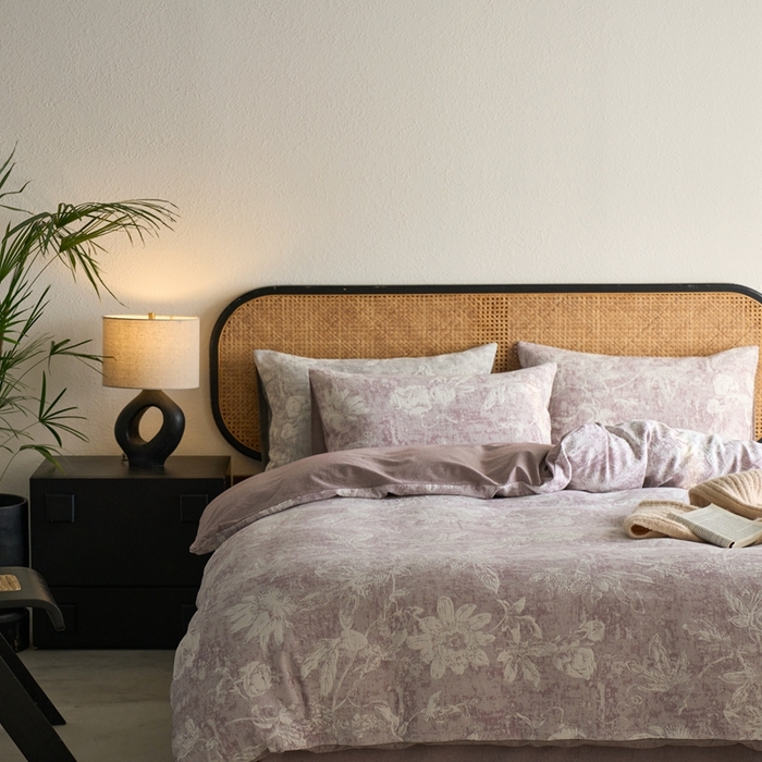 91家纺网 家纺一手货源 找家纺 （总）安莱生活 2025新款蔷薇物语色织双层纱大提花基础款四件套