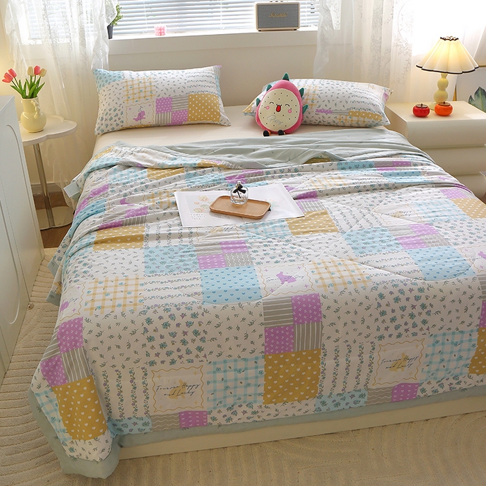 91家纺网 家纺一手货源 找家纺 金柚子2024新款全棉印花夏凉被 温馨花园-绿