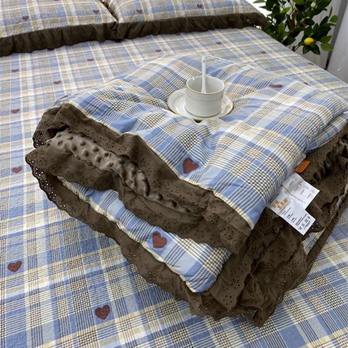 91家纺网 家纺一手货源 找家纺 暖居 2024新款豆豆被四件套 莱恩蓝