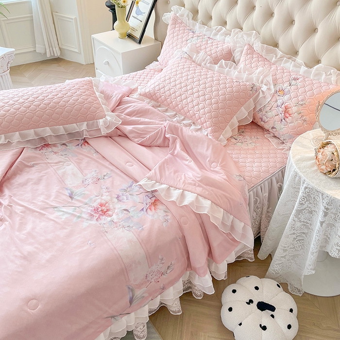 91家纺网 家纺一手货源 找家纺 虹星家纺 2024新款凉感丝印花可拆床裙套件-夏被凉席四件套 静悠香阁