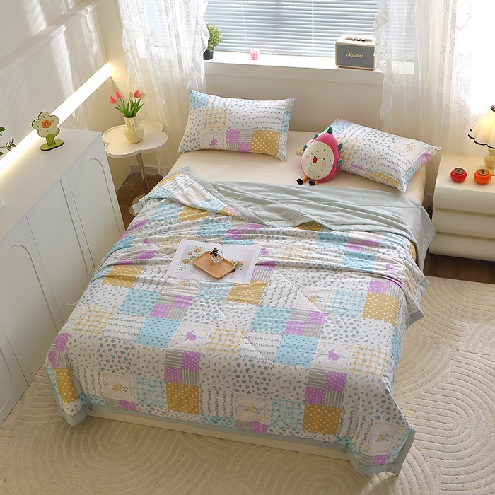 91家纺网 家纺一手货源 找家纺 金柚子2024新款全棉印花夏凉被 温馨花园-绿