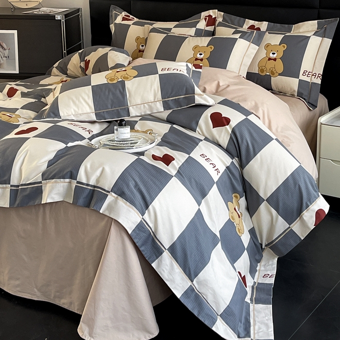 91家纺网 家纺一手货源 找家纺 7V 2024新款轻奢13376纯棉全棉喷气四件套 爱心熊宝-灰