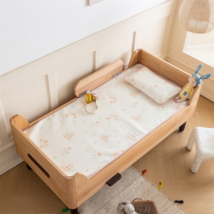 91家纺网 家纺一手货源 找家纺 艾佳宝贝 2024春夏600D加密儿童幼儿园宿舍冰丝席 春日游玩-冰丝席