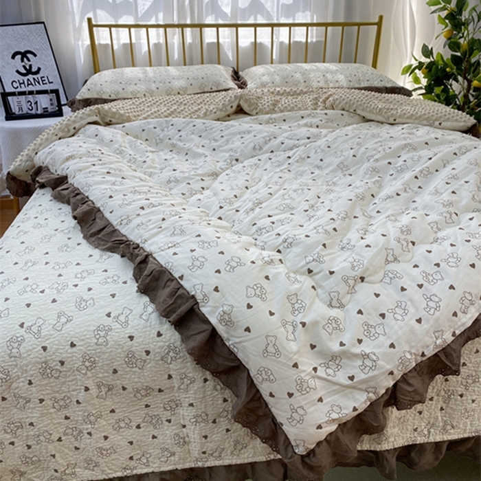 91家纺网 家纺一手货源 找家纺 暖居 2024新款豆豆被四件套 贝贝熊