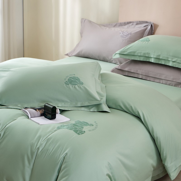 91家纺网 家纺一手货源 找家纺 LADY COCO 2024新款全棉翻盖式三边拉链四件套-东方好棉冠军熊系列 绿色