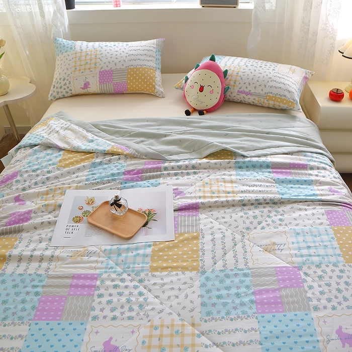 91家纺网 家纺一手货源 找家纺 金柚子2024新款全棉印花夏凉被 温馨花园-绿