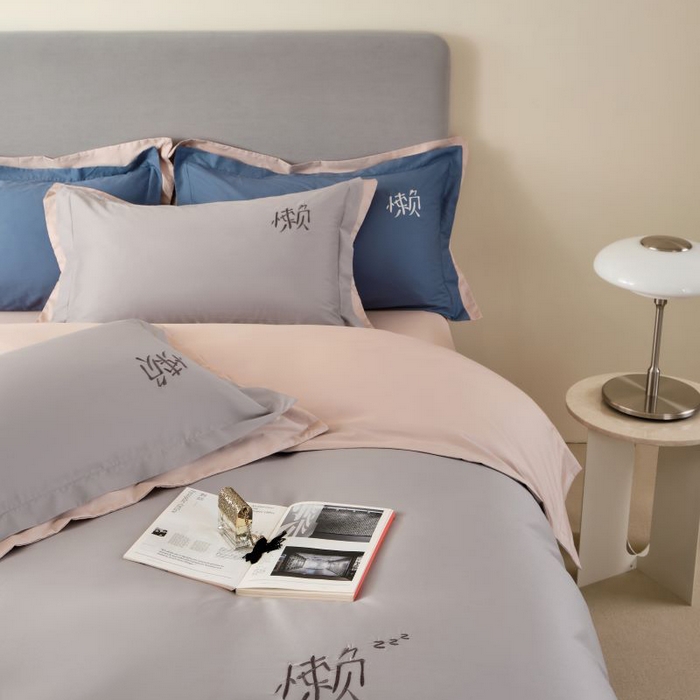 91家纺网 家纺一手货源 找家纺 LADY COCO 2024新款全棉翻盖式三边拉链四件套-东方好棉懒福系列 轻纱灰