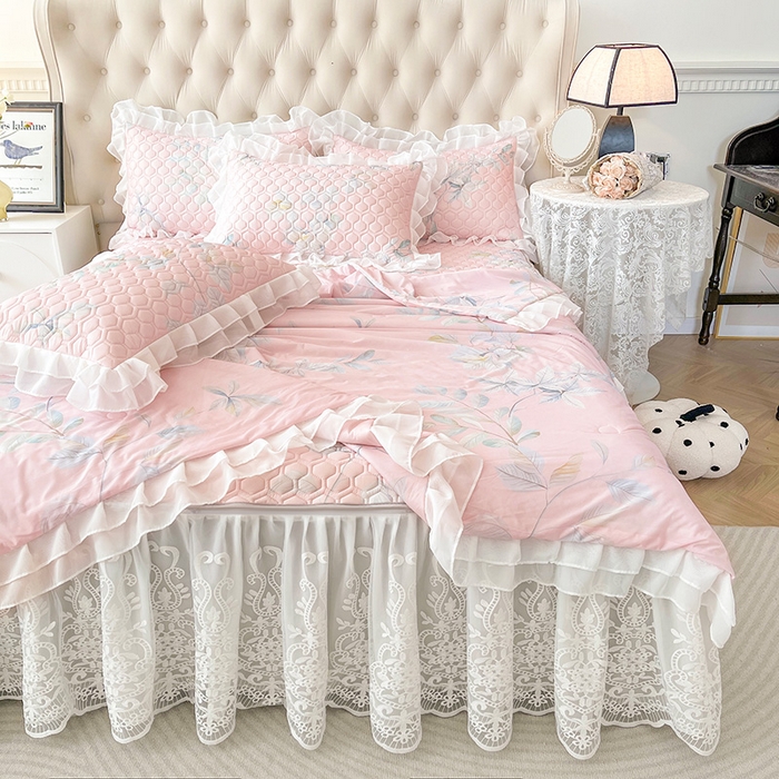 91家纺网 家纺一手货源 找家纺 虹星家纺 2024新款凉感丝印花可拆床裙套件-夏被凉席四件套 叶语浪漫