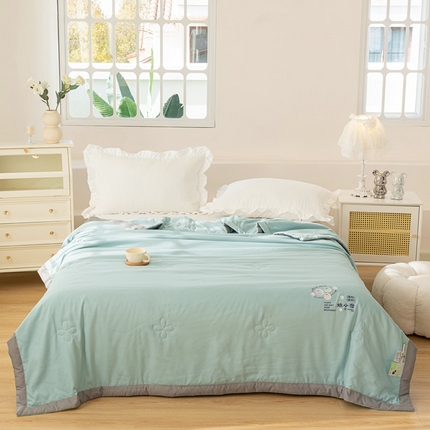 91家纺网 家纺一手货源 找家纺 澳洲羽 2024新款泡芙棉夏被 水波绿