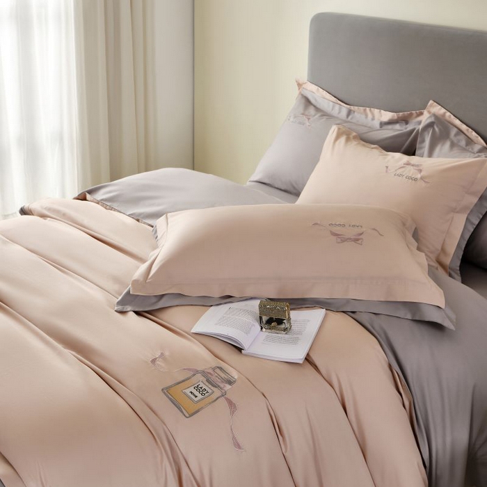 91家纺网 家纺一手货源 找家纺 （总）LADY COCO 2024新款全棉翻盖式三边拉链四件套-东方好棉香水瓶系列