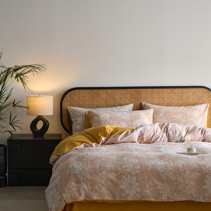 91家纺网 家纺一手货源 找家纺 安莱生活 2025新款蔷薇物语色织双层纱大提花基础款四件套 蔷薇物语-姜黄